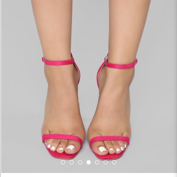 ✨2X HP✨Brand NEW in box Fuschia Strappy Heels - Picture 3 of 4
